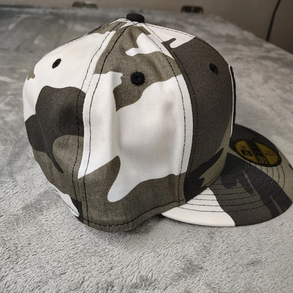 New Era Dallas Mavericks NBA Camouflage Camo 59Fifty 7 3/8 Fitted Hat‎ Cap - Picture 3 of 9